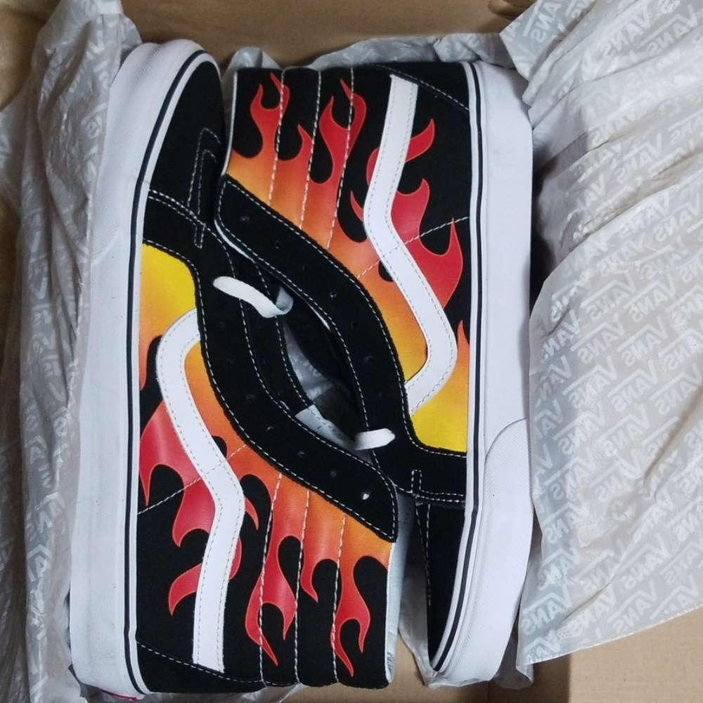 Van's flame sk8 hi